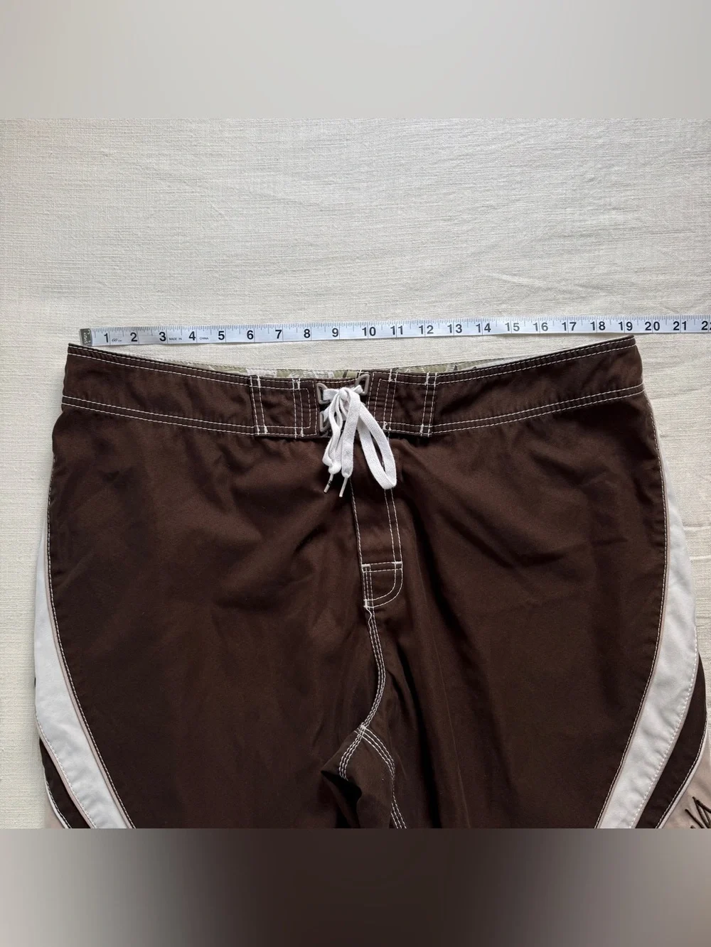 Y2K Vintage Billabong Andy Irons Board Shorts Brown Size 40 Rare